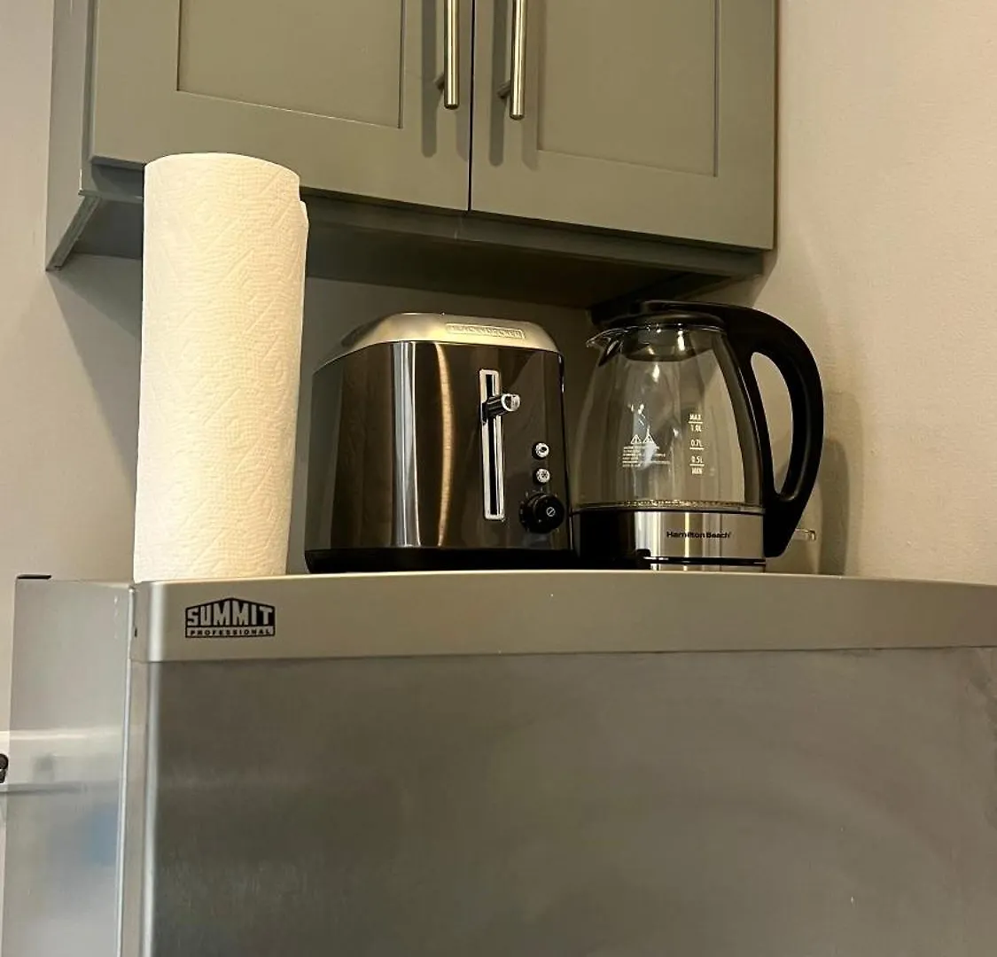 Gorgeous Exposed Brick 1 Bedroom Plus Private Roof Deck! نيو يورك الولايات المتحدة الأمريكية