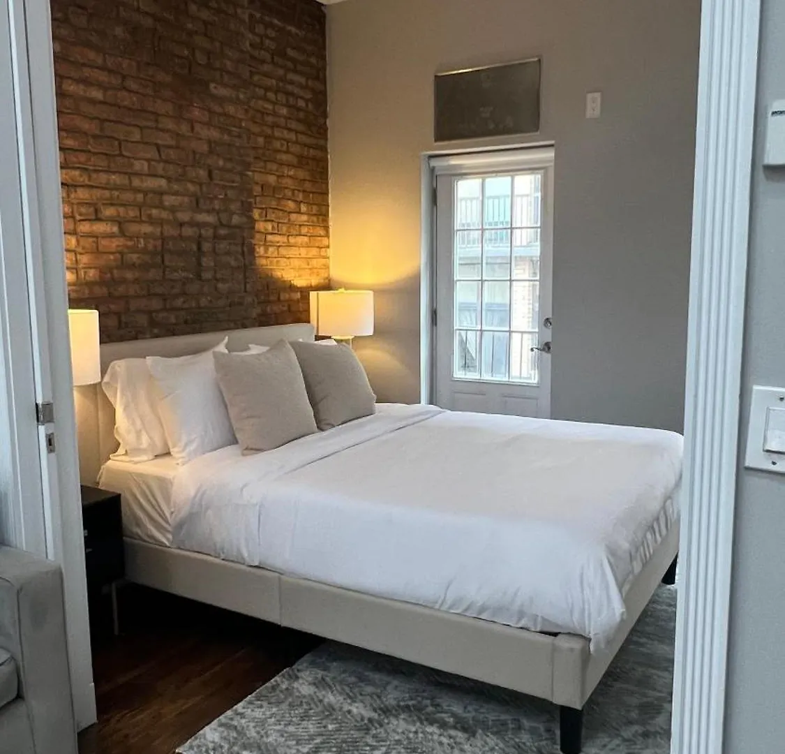 Apartment Gorgeous Exposed Brick 1 Bedroom Plus Private Roof Deck! New York